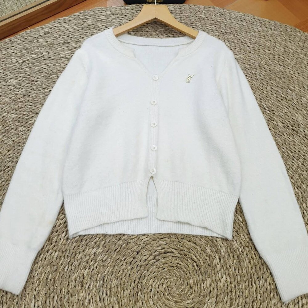 White Soft Knit Cardigan Gold Brooch Button Down Crop Classic